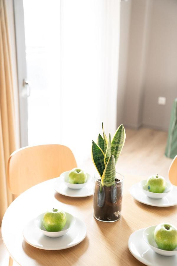 Chroma Fashion Rooms & Apartments Atenas Exterior foto